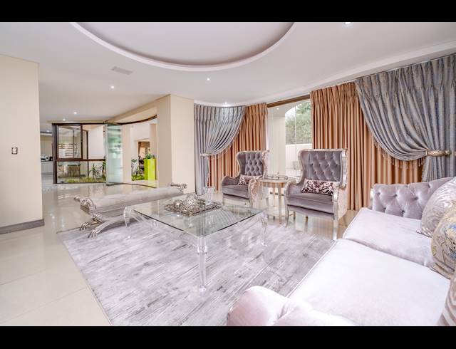 4 BEDROOM HOUSE FOR SALE IN DAINFERN VALLEY ESTATE